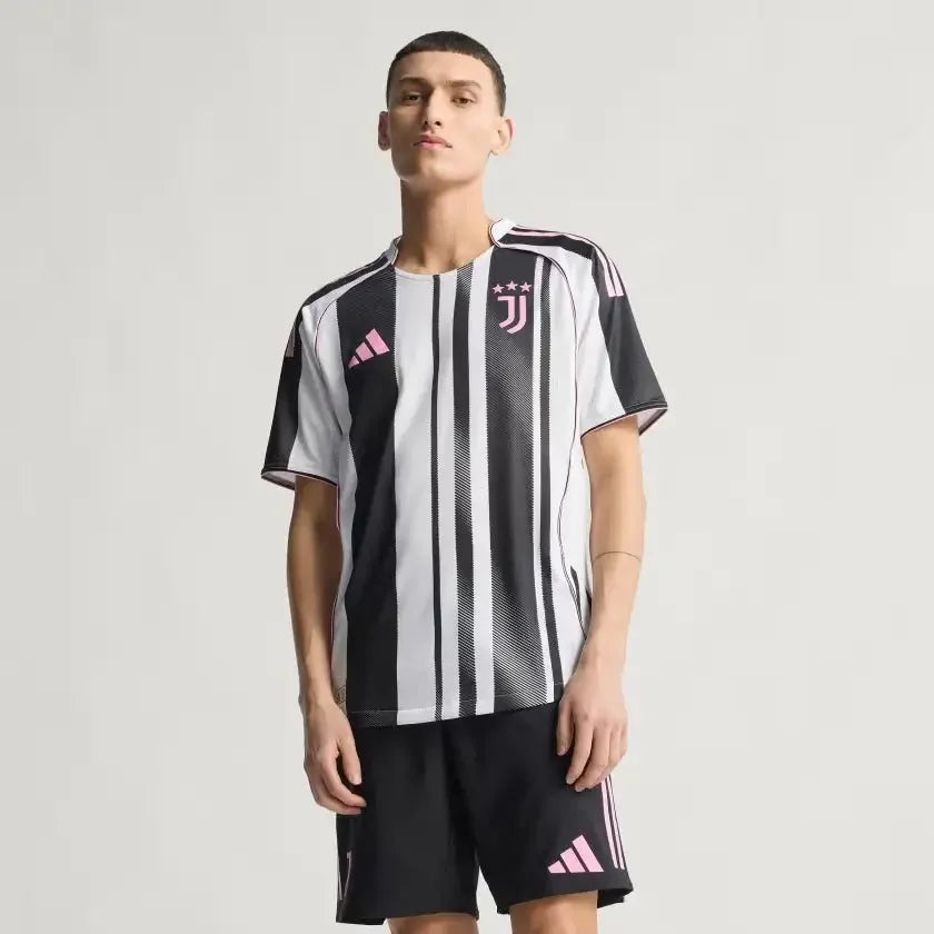 Jersey adidas Juventus FC 2025/26 Home Player Version