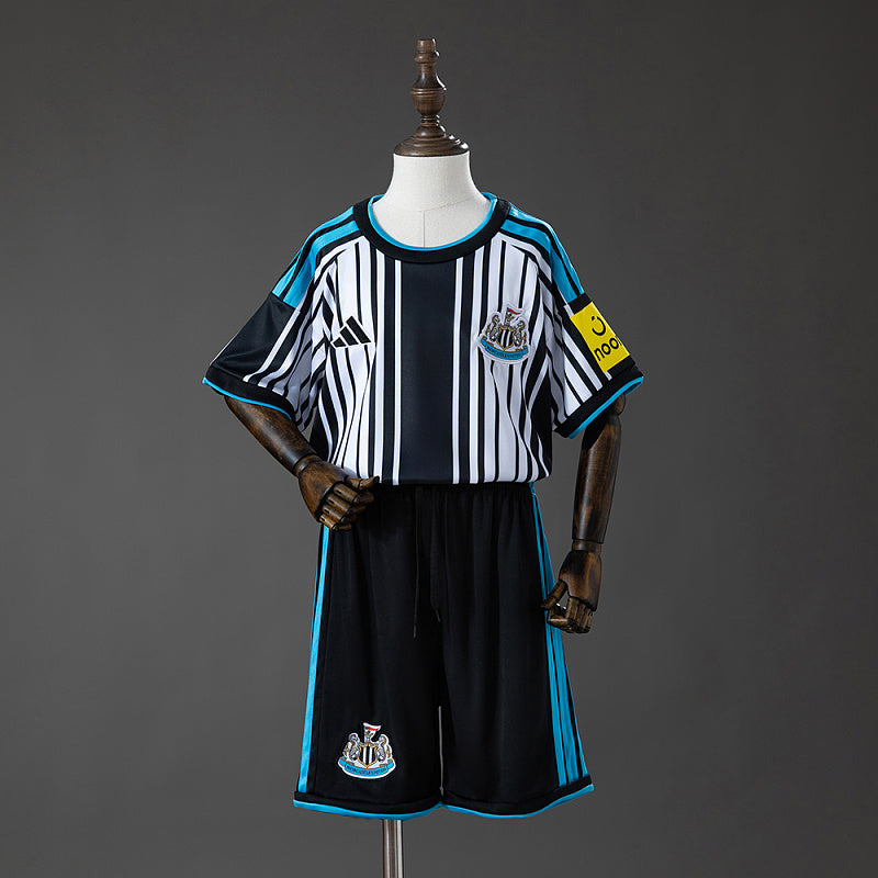 NEW 26/27 Kids Home Kit