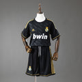RM 11/12 Kids Away Kit retro